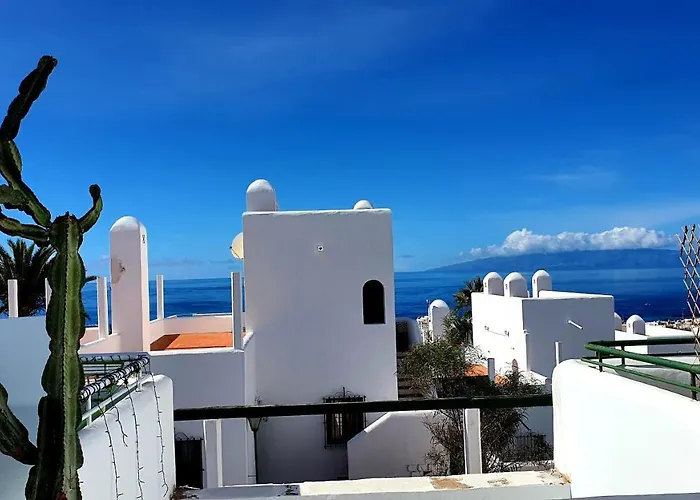 Ocean View Apartment *